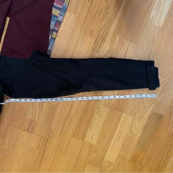 686 InfiDRY Waterproof Thermal Snowboard Ski Jacket Small - Picture 9 of 13